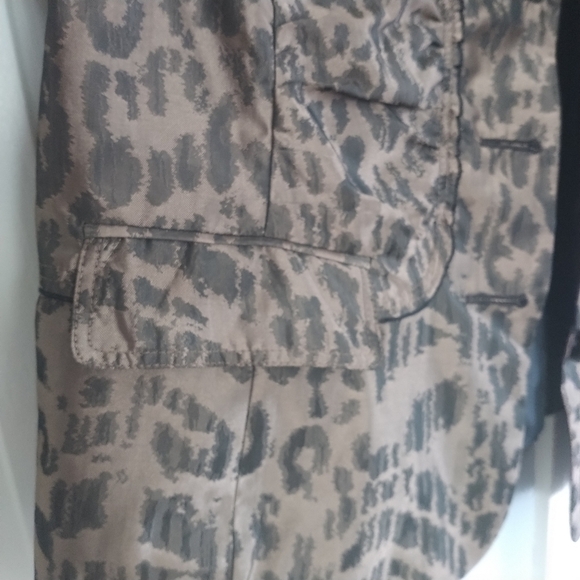 Chico's Animal Print Ruffle Front Blazer Jacket Chico's sz2 - Picture 4 of 14